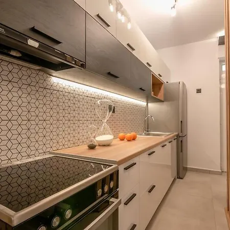 Apartment Danai *